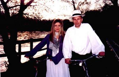 <p>Lidija Bajuk and Vlado Kreslin, April 1999</p>